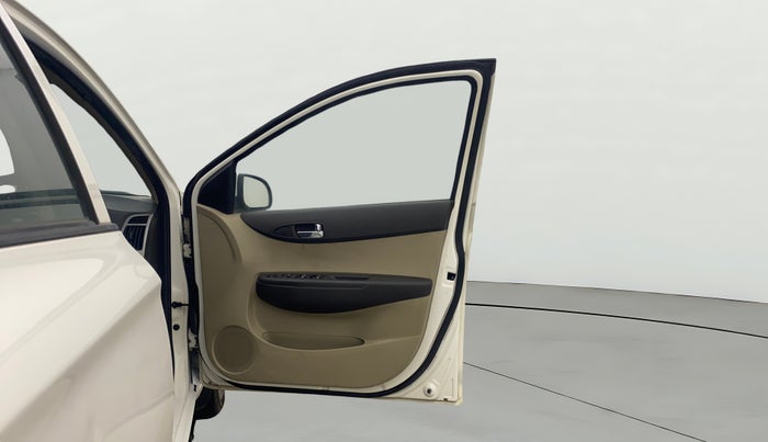 2014 Hyundai i20 ASTA 1.4 CRDI, Diesel, Manual, 86,336 km, RHS Front Door