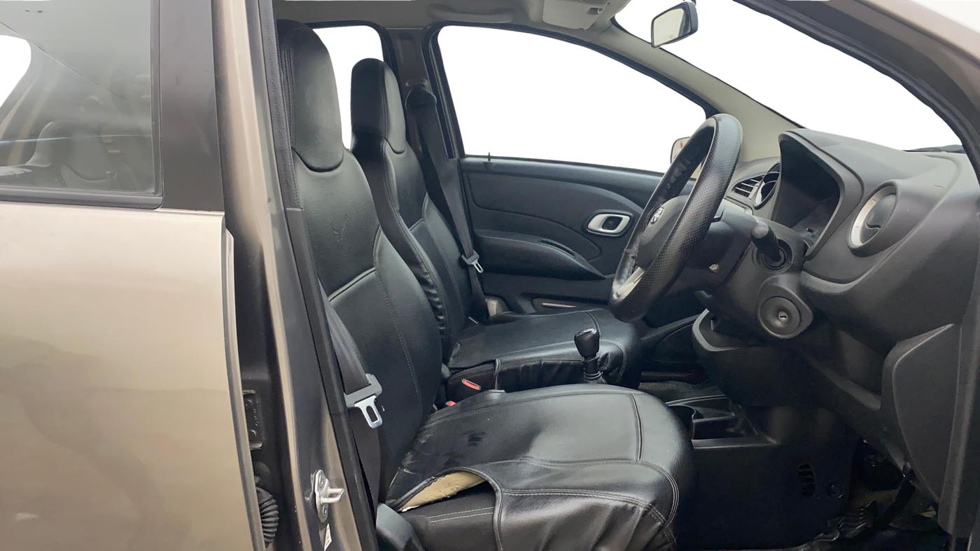 2019 Datsun Redi Go S 1.0, Petrol, Manual, 46,576 km, Right Side Front Door Cabin