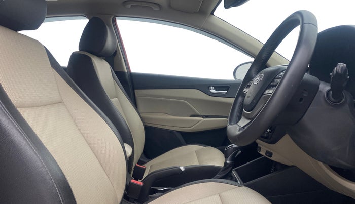 2022 Hyundai Verna SX (O) 1.5 CRDI AT, Diesel, Automatic, 88,680 km, Right Side Front Door Cabin