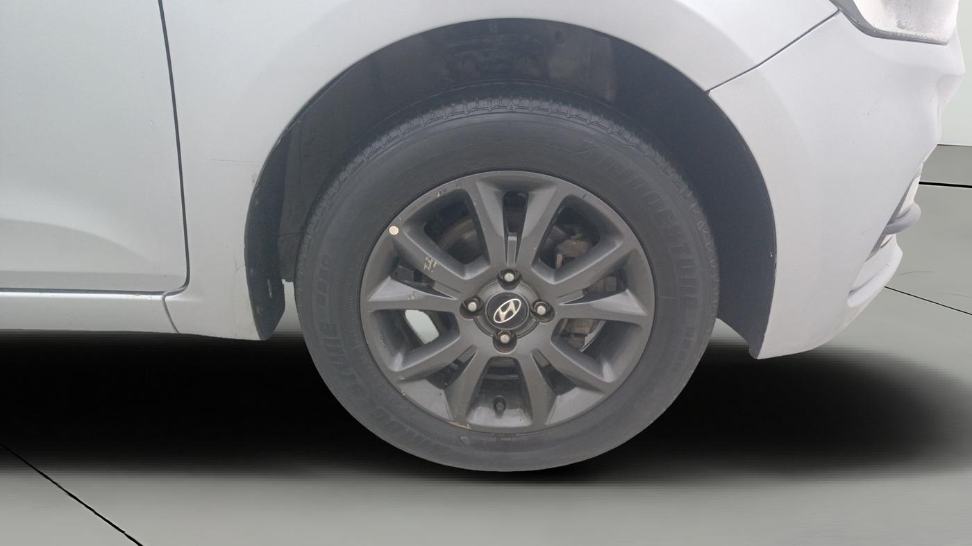 2019 Hyundai Elite i20 SPORTZ PLUS  1.2 CVT, Petrol, Automatic, 57,497 km, Right Front Wheel