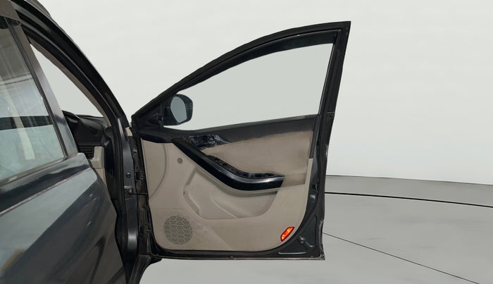 2021 Tata NEXON XZA PLUS SUNROOF PETROL, Petrol, Automatic, 56,481 km, RHS Front Door