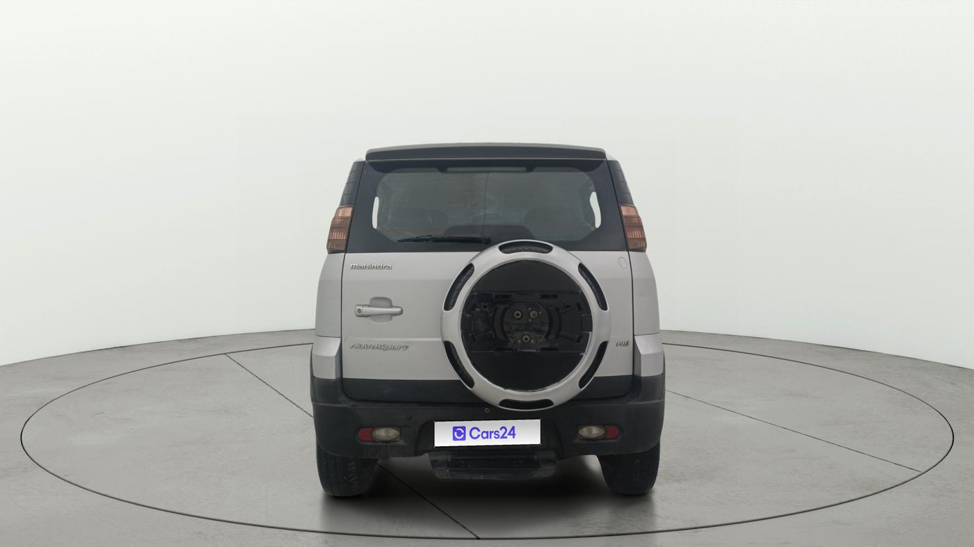 2016 Mahindra NUVOSPORT N8, Diesel, Manual, 1,00,561 km, Back/Rear