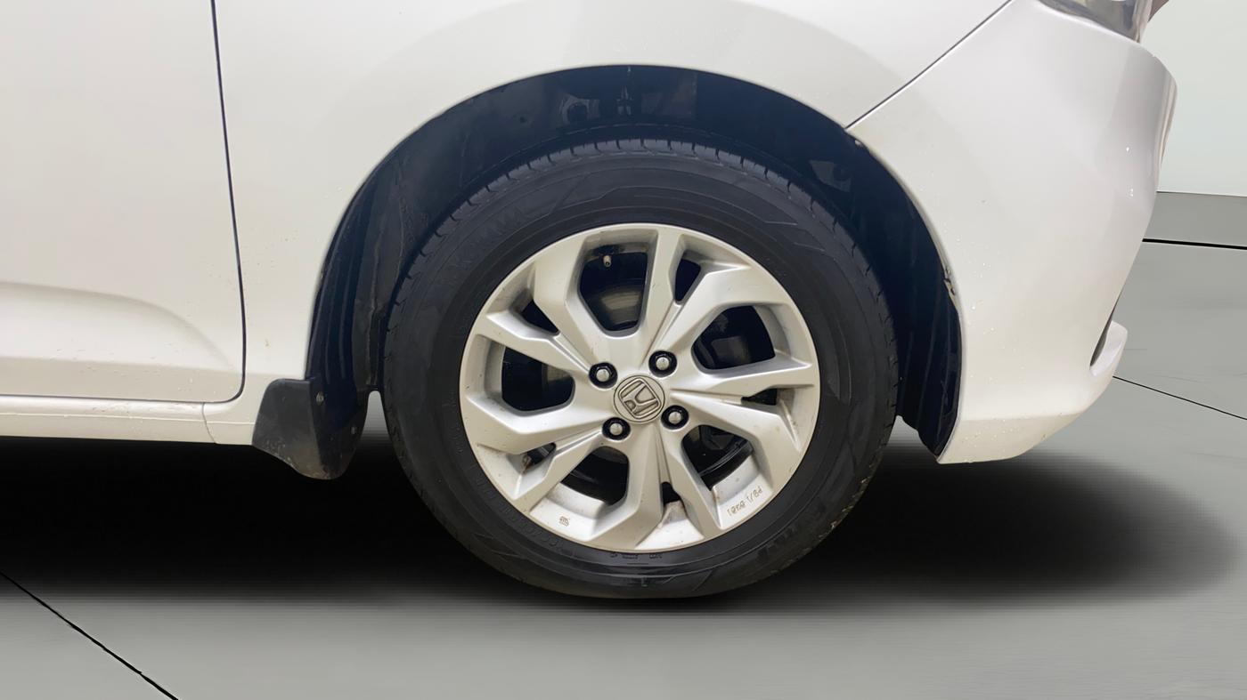 2020 Honda Amaze 1.5L I-DTEC V CVT, Diesel, Automatic, 73,548 km, Right Front Wheel