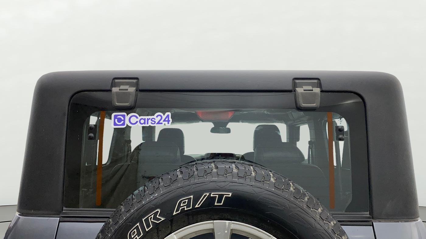 2022 Mahindra Thar LX HARD TOP 4WD MT, Diesel, Manual, 52,493 km, Rear Windshield