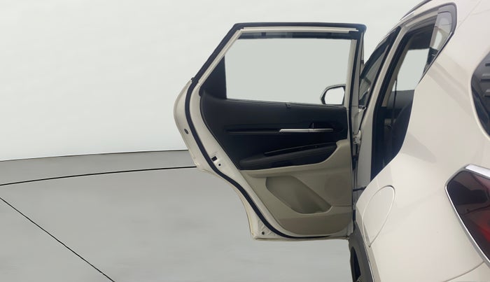 2021 KIA SONET HTX 1.5 AT, Diesel, Automatic, 46,595 km, LHS Rear Door