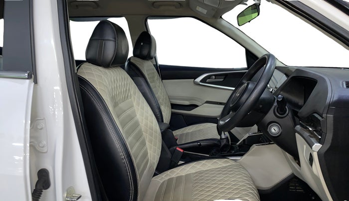 2023 KIA CARENS PRESTIGE 1.5 PETROL 7 STR, Petrol, Manual, 22,338 km, Right Side Front Door Cabin