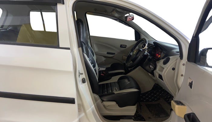 2014 Maruti Celerio LXI, Petrol, Manual, 91,316 km, Right Side Front Door Cabin