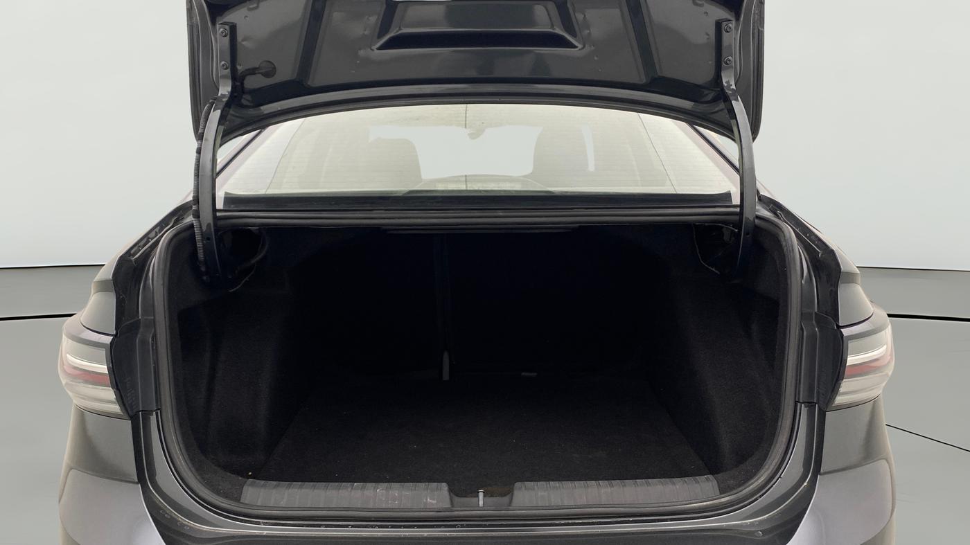 2022 Volkswagen VIRTUS TOPLINE TSI 1.0 AT, Petrol, Automatic, 70,218 km, Boot Open Zoomed View