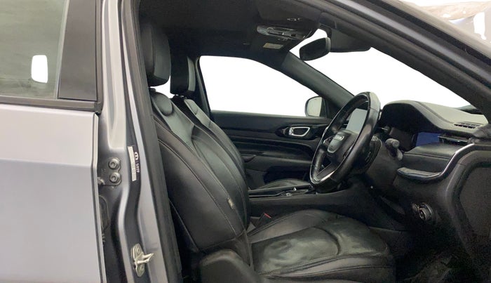 2022 Jeep Compass MODEL S (O) DIESEL 4X4 AT, Diesel, Automatic, 65,823 km, Right Side Front Door Cabin