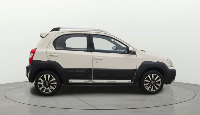2014 Toyota Etios CROSS 1.2 G, Petrol, Manual, 78,066 km, Right Side View