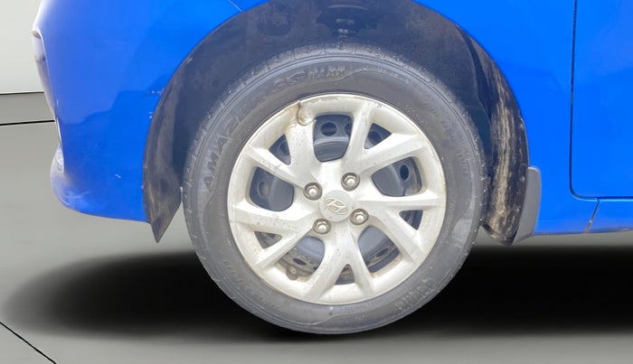 2017 Hyundai Grand i10 SPORTZ 1.2 KAPPA VTVT, Petrol, Manual, 32,676 km, Left Front Wheel