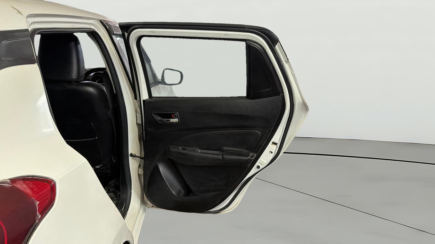 2022 Maruti Swift VXI, Petrol, Manual, 33,721 km, RHS Rear Door