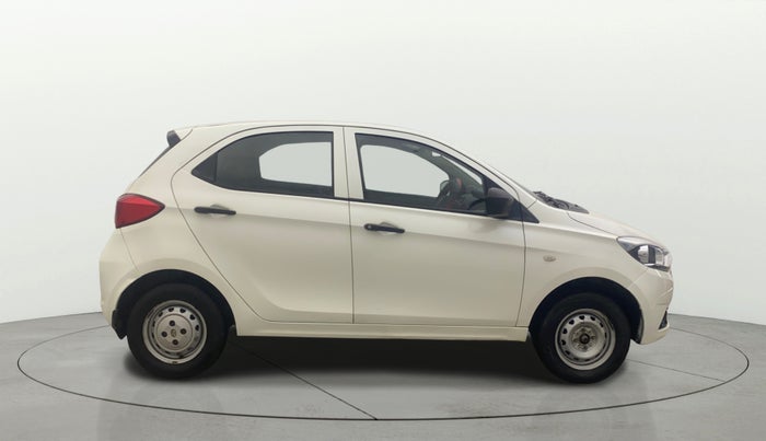 2018 Tata Tiago XM PETROL, Petrol, Manual, 84,145 km, Right Side View
