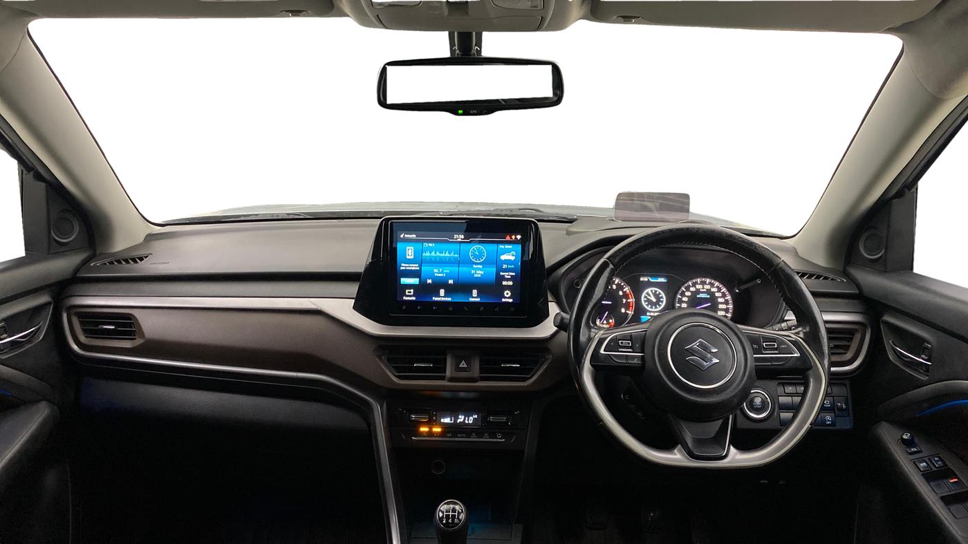 2022 Maruti BREZZA ZXI + SMART HYBRID, Petrol, Manual, 88,894 km, Dashboard