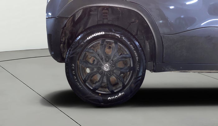 2022 Tata PUNCH ADVENTURE MT, Petrol, Manual, 56,215 km, Right Rear Wheel