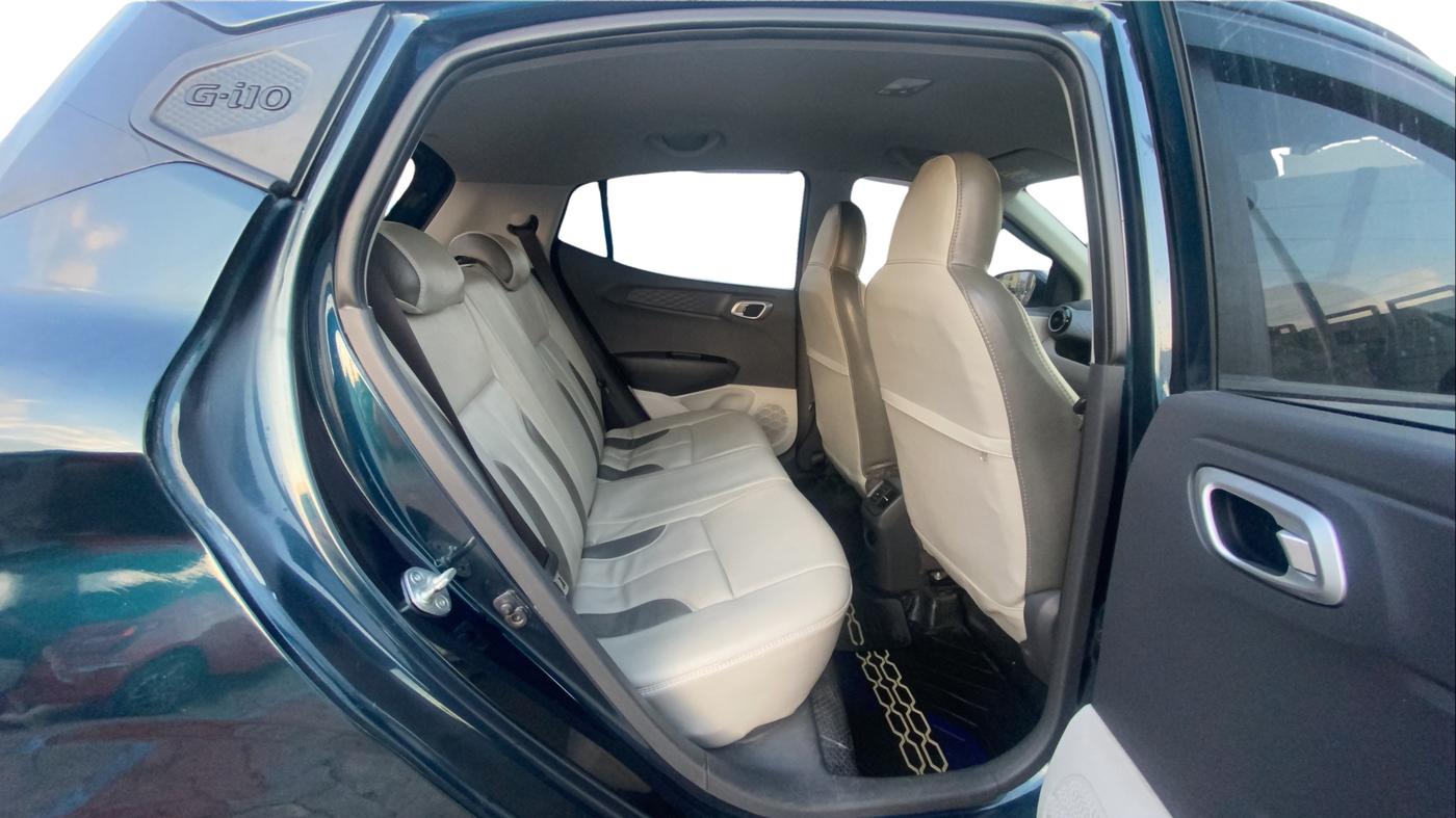 2023 Hyundai GRAND I10 NIOS SPORTZ AMT 1.2 KAPPA VTVT, Petrol, Automatic, 56,130 km, Right Side Rear Door Cabin