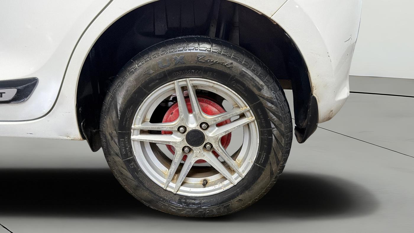 2021 Maruti Swift VXI, Petrol, Manual, 57,433 km, Left Rear Wheel