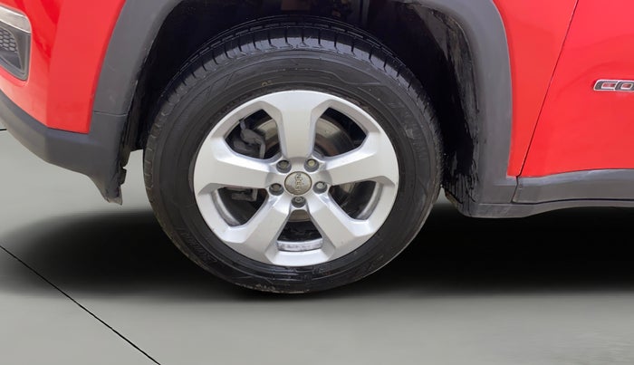 2017 Jeep Compass LONGITUDE (O) 2.0 DIESEL, Diesel, Manual, 1,07,738 km, Left Front Wheel