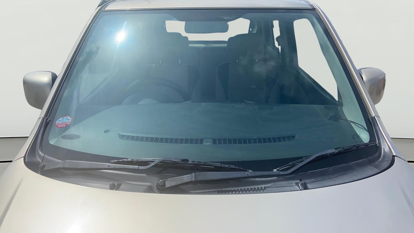2014 Maruti Wagon R 1.0 VXI, Petrol, Manual, 97,625 km, Front Windshield