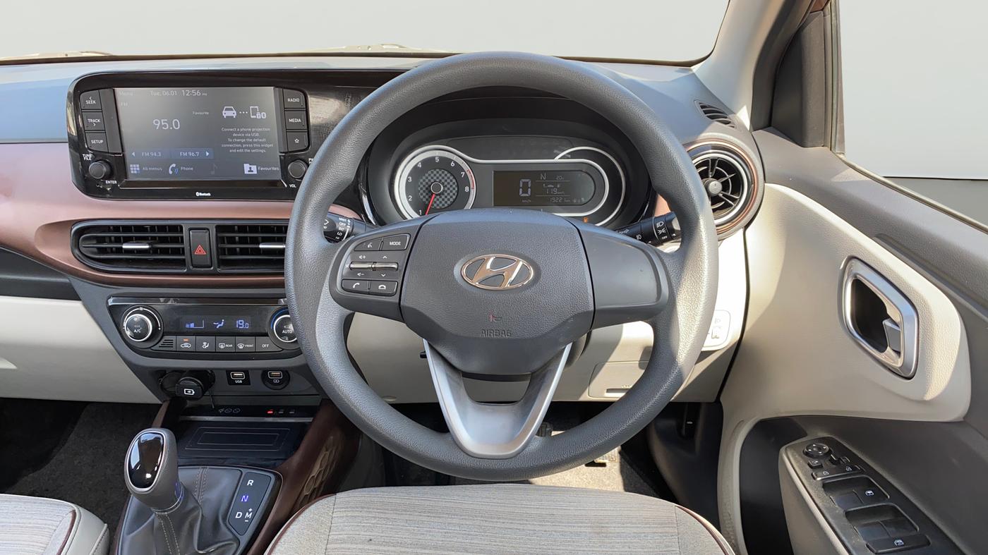 2020 Hyundai AURA SX PLUS 1.2 AMT, Petrol, Automatic, 19,219 km, Steering Wheel Close Up