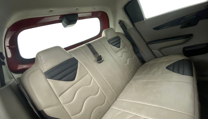 2017 Mahindra Kuv100 K2 PLUS D 6 STR, Diesel, Manual, 86,232 km, Right Side Rear Door Cabin