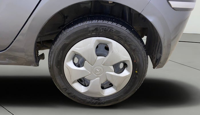 2023 Tata Tiago XT (O) PETROL, Petrol, Manual, 26,187 km, Left Rear Wheel