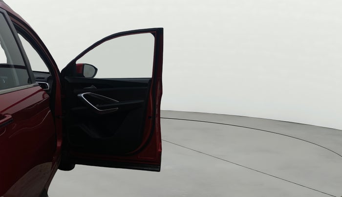 2019 MG HECTOR SHARP HYBRID 1.5 PETROL, Petrol, Manual, 44,200 km, RHS Front Door