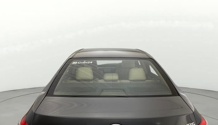 2016 Toyota Corolla Altis VL CVT PETROL, CNG, Automatic, 1,11,426 km, Rear Windshield