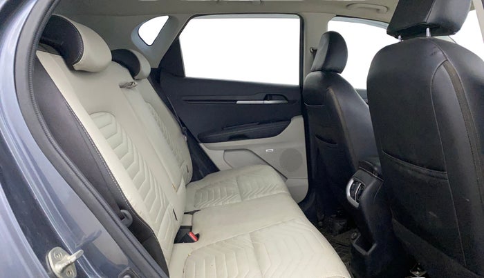 2021 KIA SONET HTX PLUS 1.0 IMT, Petrol, Manual, 39,924 km, Right Side Rear Door Cabin