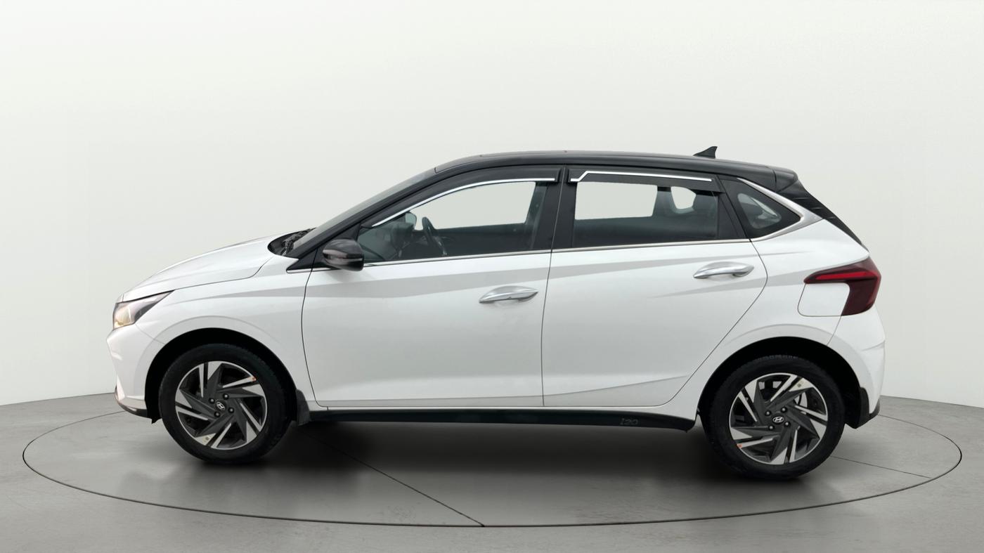 2022 Hyundai NEW I20 ASTA (O) 1.2 MT DUAL TONE, Petrol, Manual, 10,336 km, Left Side