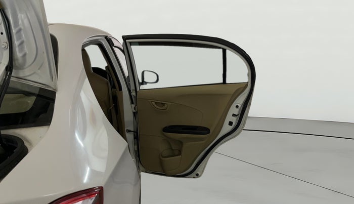 2017 Honda Amaze 1.2L I-VTEC S, CNG, Manual, 58,319 km, RHS Rear Door