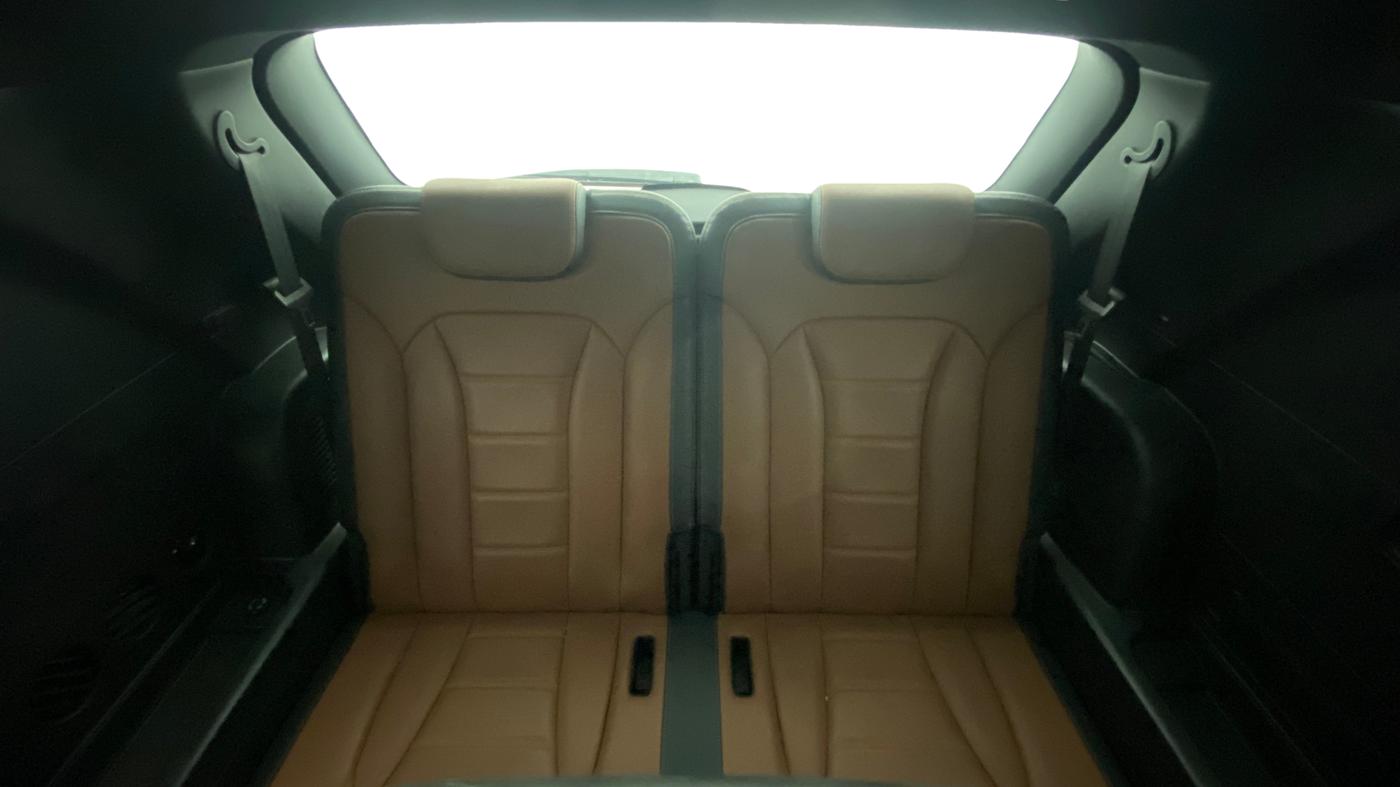 2019 Mahindra ALTURAS G4 4WD AT, Diesel, Automatic, 77,665 km, Third Seat Row ( optional )