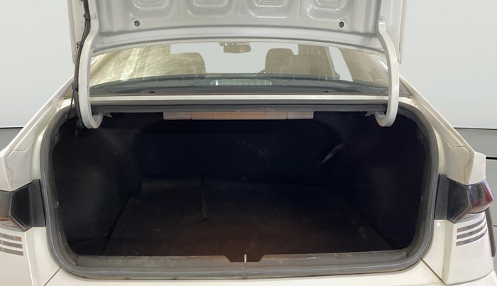 2023 Hyundai Verna SX 1.5 l MPI, Petrol, Manual, 55,906 km, Boot Open Zoomed View