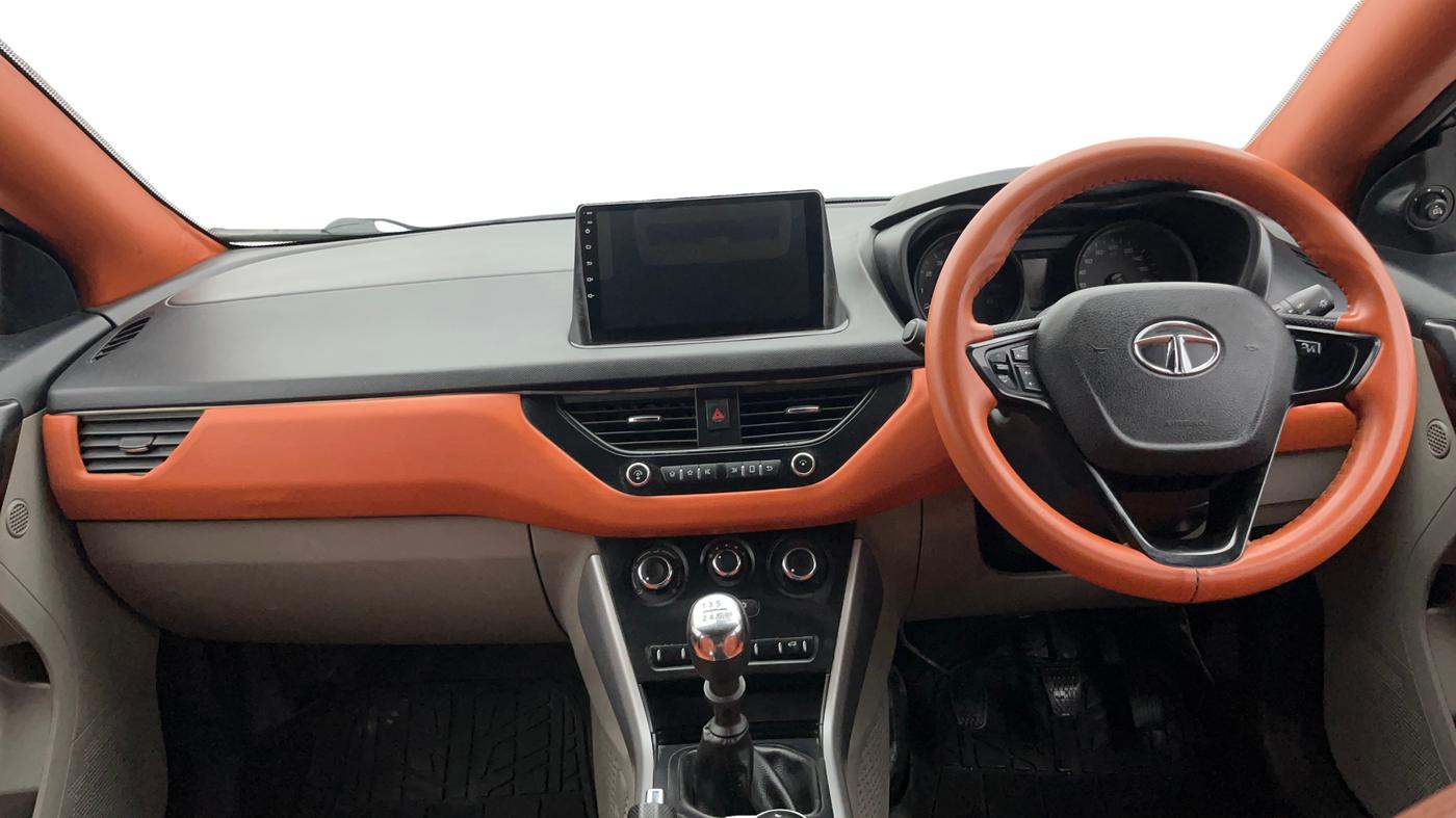 2019 Tata NEXON XM PETROL, Petrol, Manual, 70,091 km, Dashboard