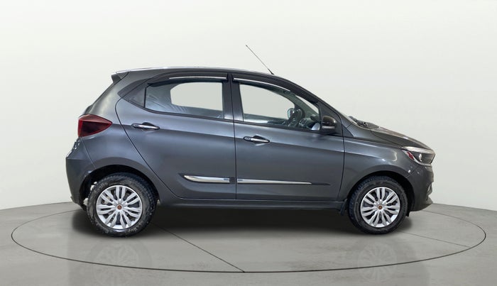 2022 Tata Tiago XZ PLUS CNG, CNG, Manual, 97,929 km, Right Side View