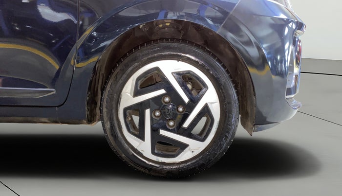 2023 Hyundai GRAND I10 NIOS SPORTZ AMT 1.2 KAPPA VTVT, Petrol, Automatic, 15,028 km, Right Front Wheel