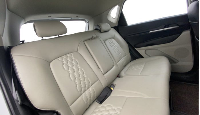 2022 KIA SONET HTX ANNIVERSARY EDITION 1.5, Diesel, Manual, 64,516 km, Right Side Rear Door Cabin