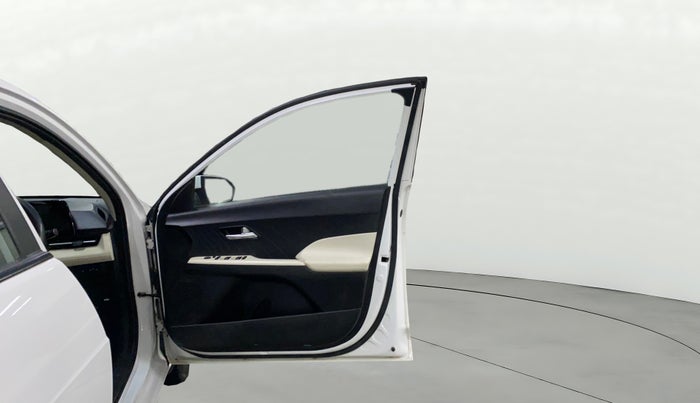 2023 Hyundai Verna S MT 1.5 MPI, Petrol, Manual, 45,673 km, RHS Front Door