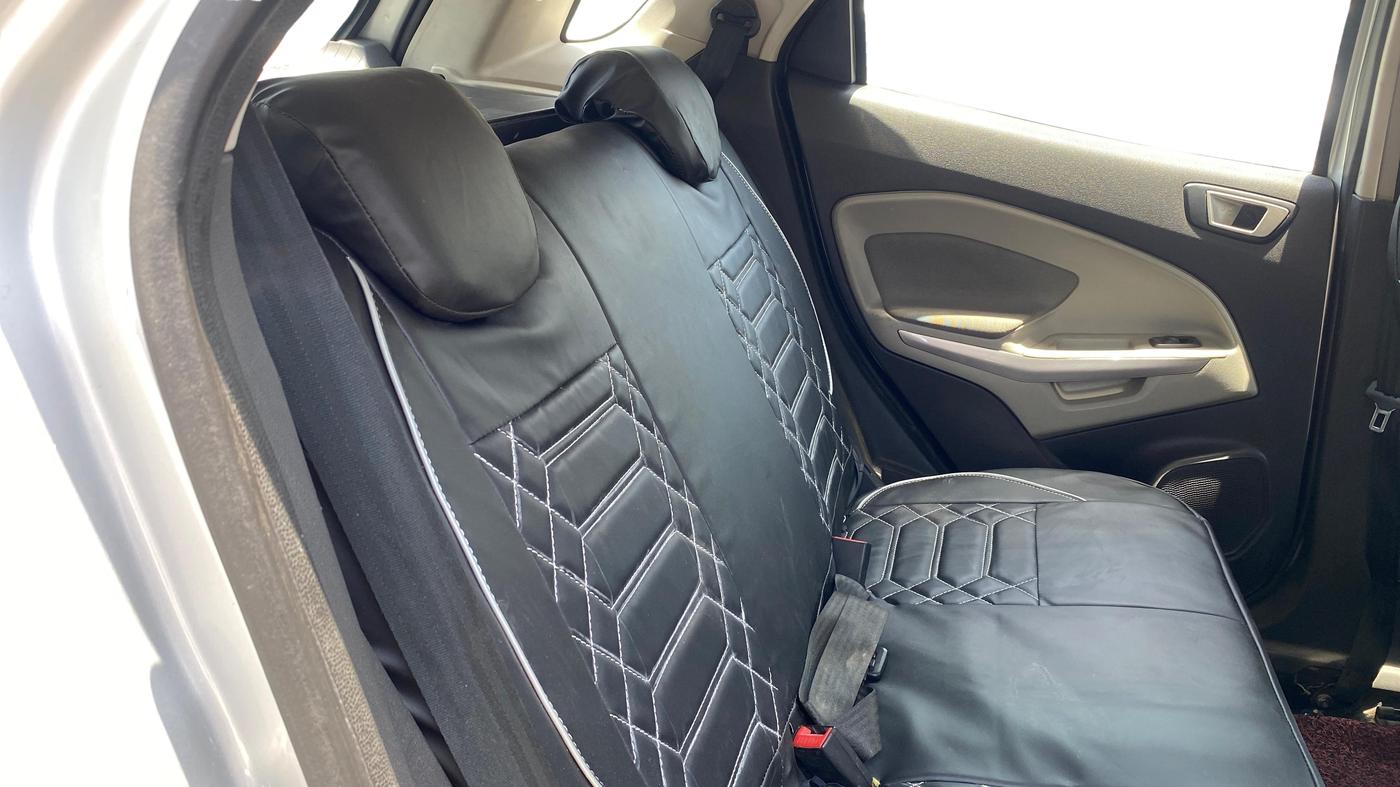 2013 Ford Ecosport TREND 1.5L DIESEL, Diesel, Manual, 1,13,894 km, Right Side Rear Door Cabin
