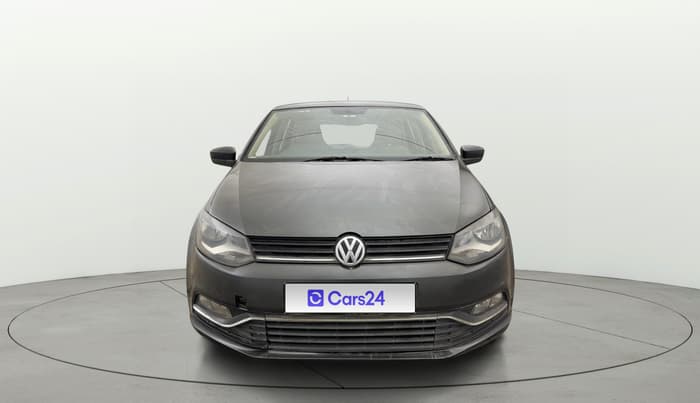 2015 Volkswagen Polo COMFORTLINE 1.2L, Petrol, Manual, 1,10,848 km, Front