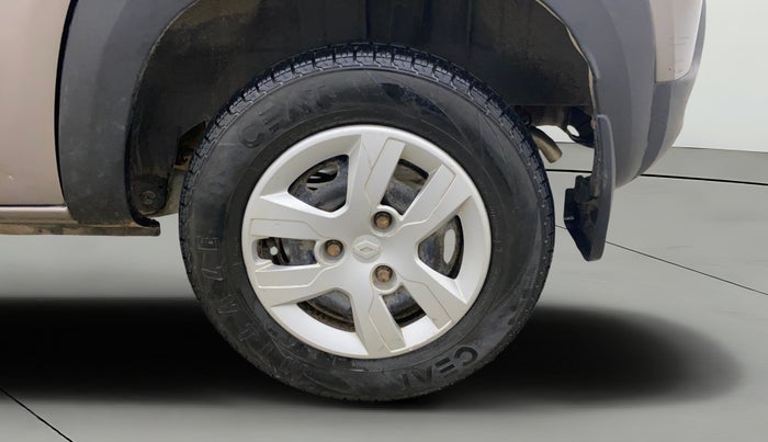 2018 Renault Kwid RXT 1.0 AMT, Petrol, Automatic, 32,655 km, Left Rear Wheel