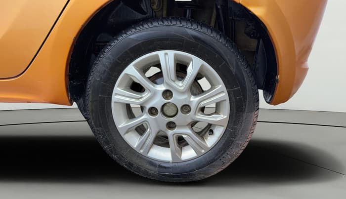 2018 Tata Tiago XZ PETROL, Petrol, Manual, 52,037 km, Left Rear Wheel
