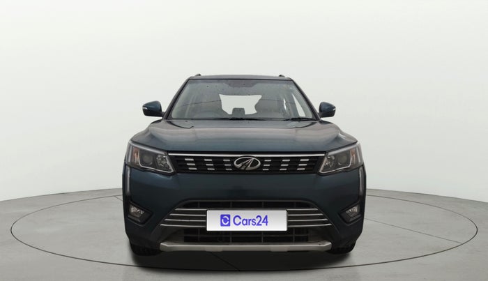 2021 Mahindra XUV300 W8 (O) 1.5 DIESEL, Diesel, Manual, 1,12,292 km, Front
