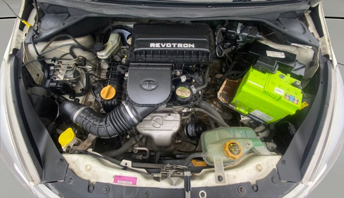 2017 Tata Tiago XZ PETROL, Petrol, Manual, 99,110 km, Engine View