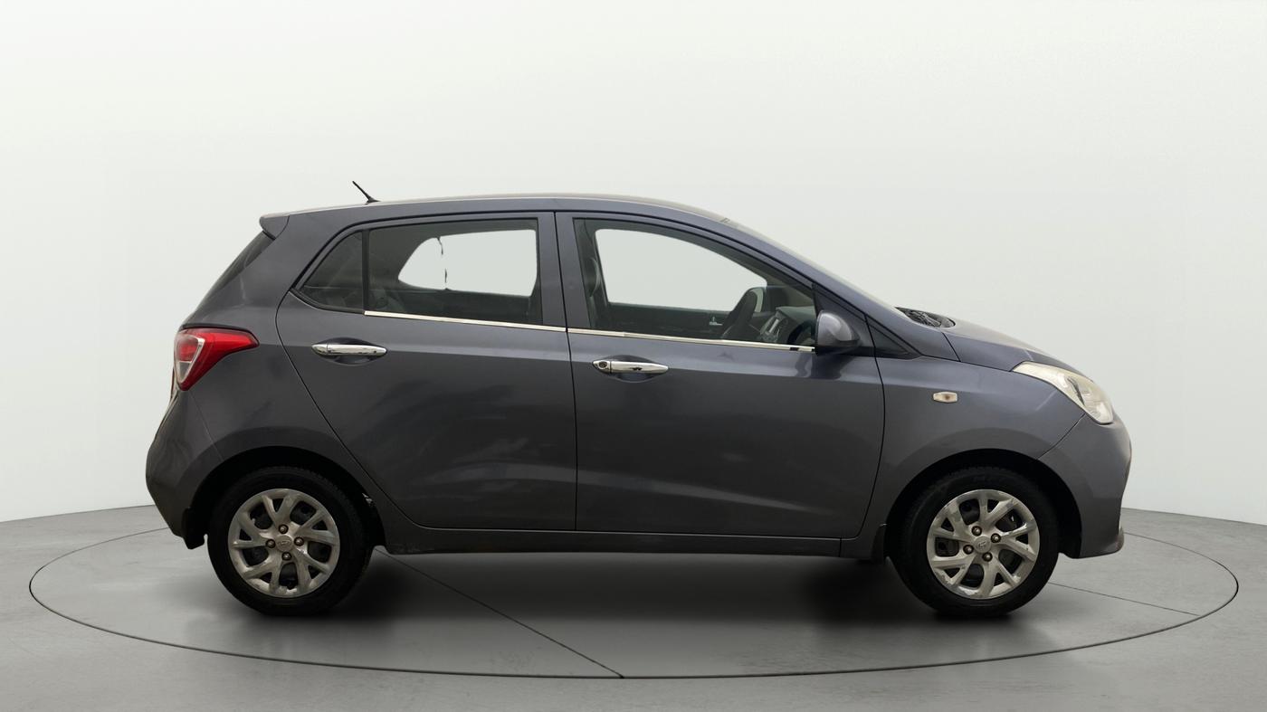 2017 Hyundai Grand i10 SPORTZ 1.2 KAPPA VTVT, Petrol, Manual, 69,386 km, Right Side View