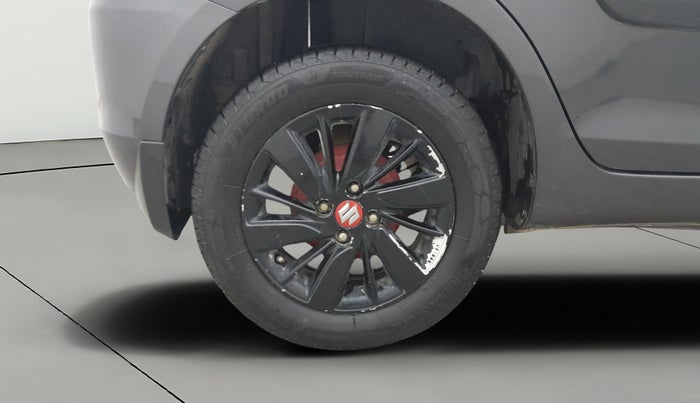 2015 Maruti Swift ZXI, Petrol, Manual, 1,03,623 km, Right Rear Wheel