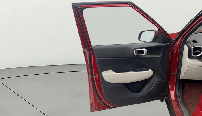 2023 Hyundai VENUE S(O) 1.2, Petrol, Manual, 75,498 km, LHS Front Door