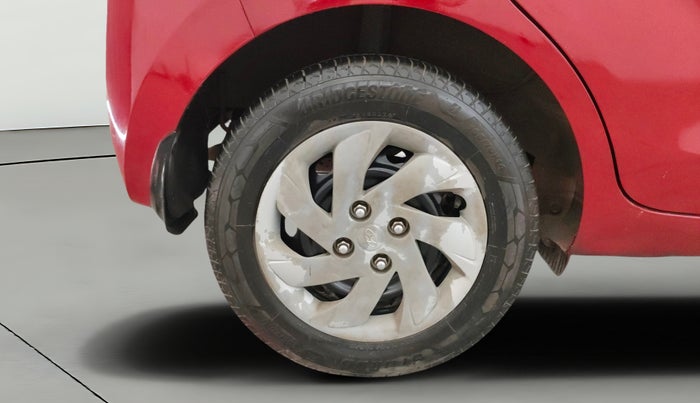 2018 Hyundai NEW SANTRO SPORTZ CNG, CNG, Manual, 77,563 km, Right Rear Wheel