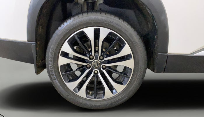 2023 MG HECTOR PLUS Sharp Pro 1.5 Turbo Petrol CVT 6 STR, Petrol, Automatic, 46,361 km, Right Rear Wheel