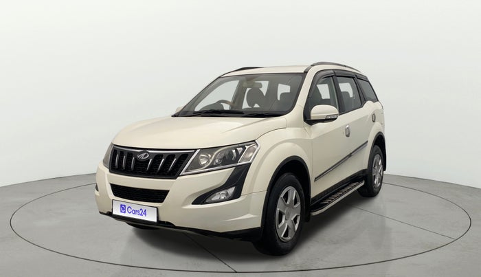 2018 Mahindra XUV500 W6, Diesel, Manual, 69,710 km, Left Front Diagonal
